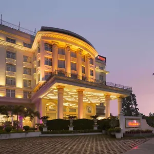4* Hotel Ramada Plaza By Wyndham, Chandigarh